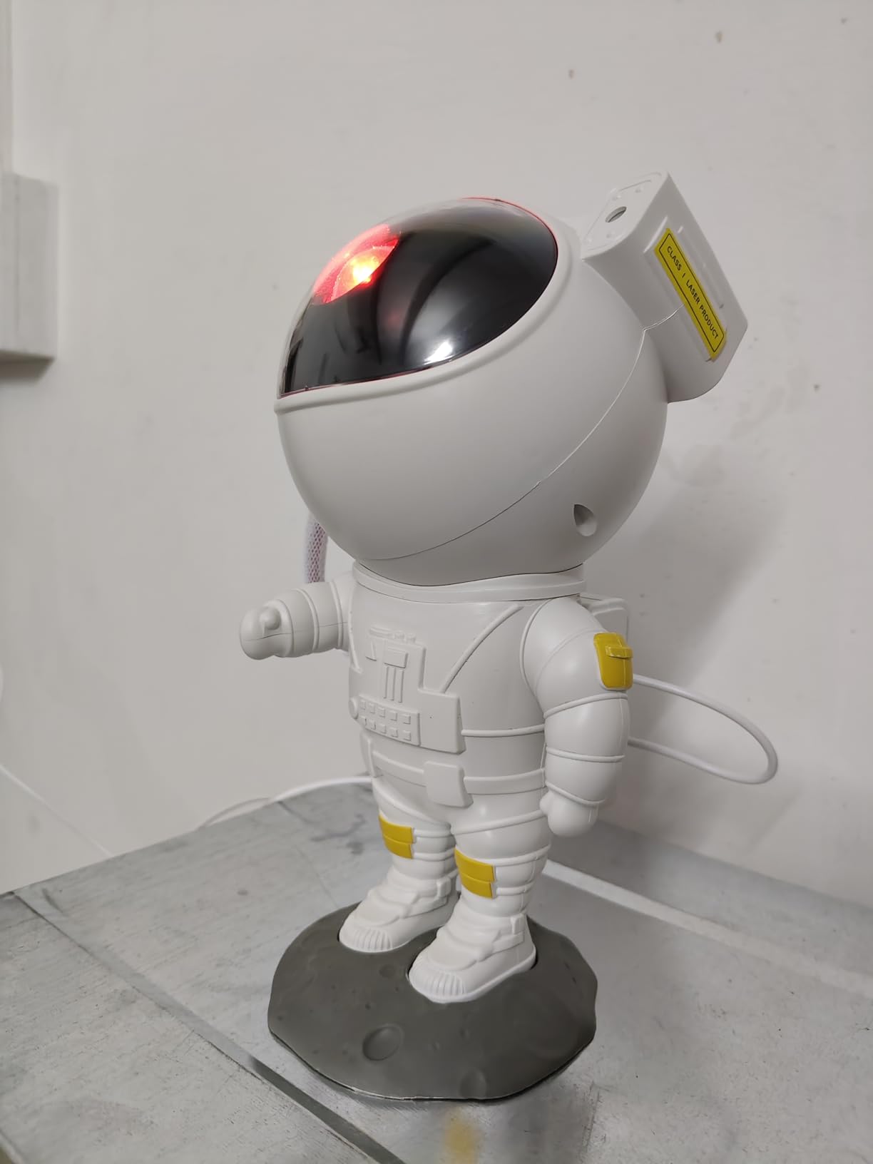 Starlit Astronaut Projector – Bring the Universe Home